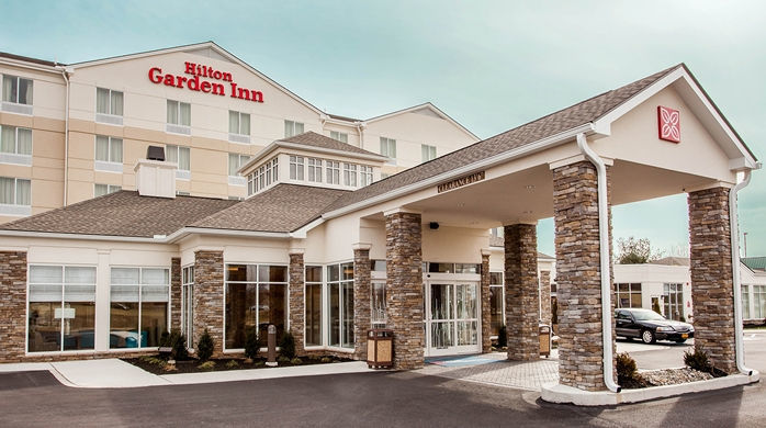 Hilton Garden Inn Jacksonville Exterior photo